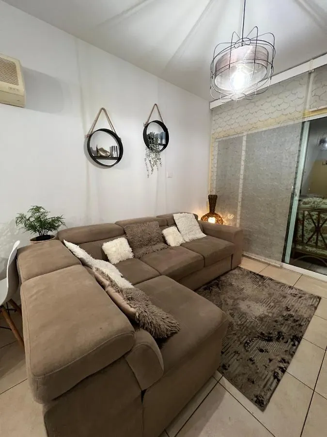 Carisa Holiday Rooms Larnaca 0*,