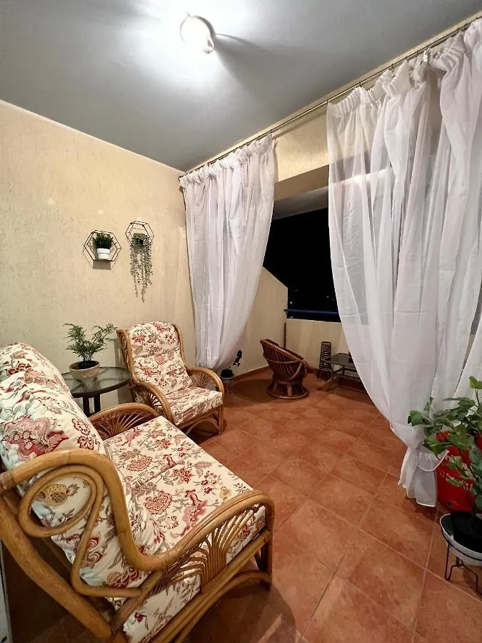 Carisa Holiday Rooms Larnaca