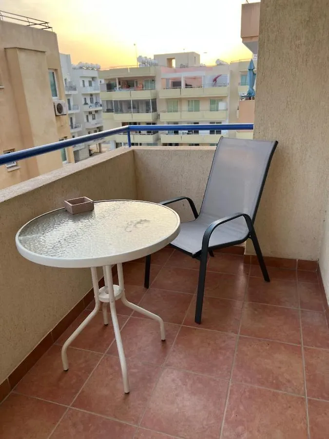 Carisa Holiday Rooms Larnaca