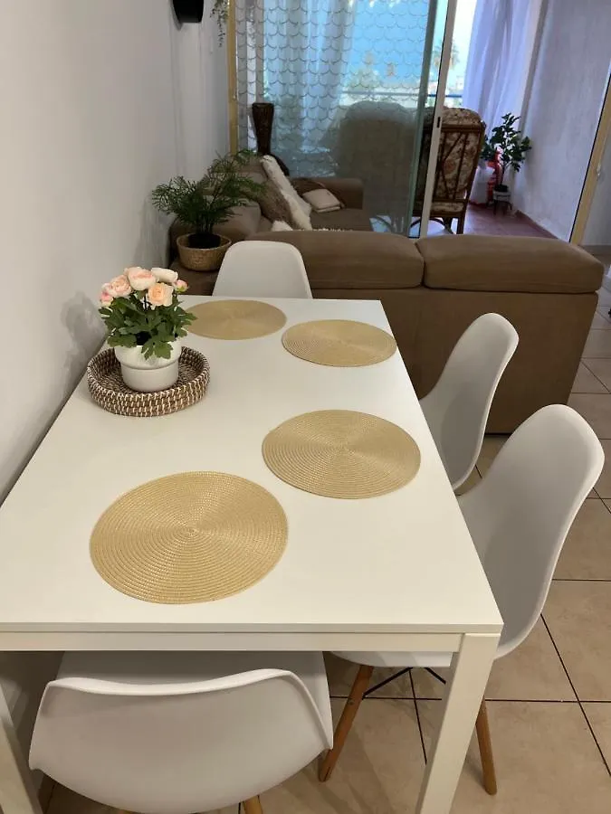 Hostel Carisa Holiday Rooms Larnaca
